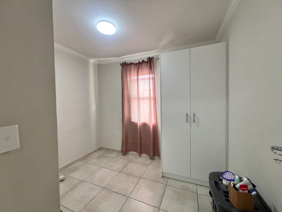 2 Bedroom Property for Sale in Sunset Glen Western Cape